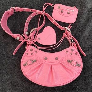 balenciaga le cagole pink crossbody purse